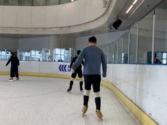-冠军冰场CHAMPION RINK(百联又一城店)