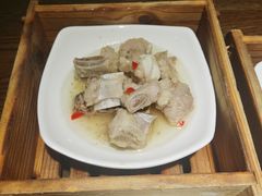 蒜蓉蒸排骨-广东道至正餐厅(区庄店)