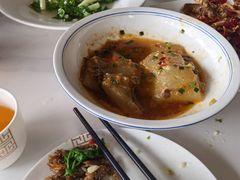 -洈水谣 · 地道荆州松滋菜(菱角湖公园店)