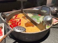 -三出山火锅(南京万象天地店)
