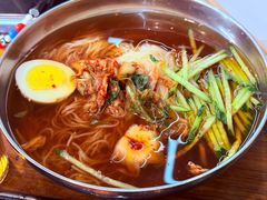 -韩风烤牛肉冷面店