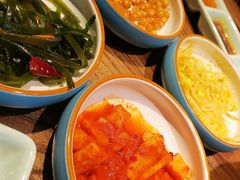 -明洞阿姨·韩式酱蟹烤肉·创意料理(三元桥店)