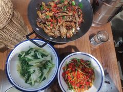 -乡里人家家常菜馆(营盘路店)