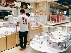 零售区-好利来(龙首印象城店)