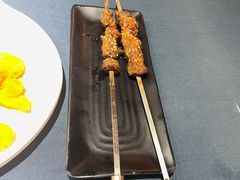 新鲜羊肉串-伊带伊路新疆美食府(呼家楼店)