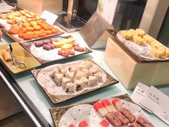 中式糕点-东方滨江大酒店·滨江厅