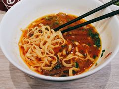 -康师傅私房牛肉面(马泉营奥莱店)