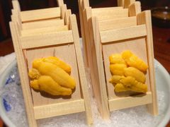-万岛日本料理铁板烧(万泰国际店)