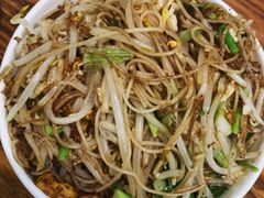 牛肉炒粉干-凡老头米线砂锅(古荡新村西粮站)
