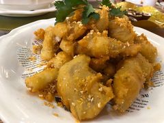 炸九肚鱼-台山第一家兴华黄鳝饭·黄鳝婆(合水分店)