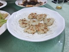 香煎墨鱼饼-盈旺小厨·非遗黄鳝饭(泰康路店)
