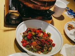 -关东小磨东北菜(上海长风大悦城店)
