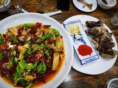 -壹阁胡羊焖饼(特色小吃街店)