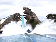 -七彩云南欢乐世界