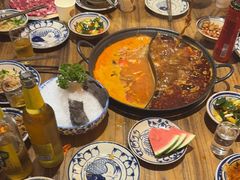 -旧街市鲜货老火锅(大光路店)