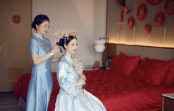 -禾米旗袍妈妈装礼服定制(嘉业国贸店)