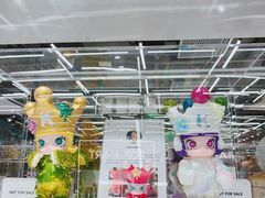 -泡泡玛特POPMART(侨福芳草地店)