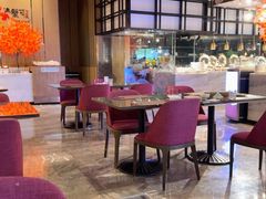 -飨食汇全日制餐厅·昆山皇冠假日酒店(九方店)