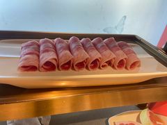 -海底捞火锅(新松江路生日主题店)