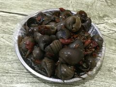 -梁老三麻辣鸡头(汝河小区店)