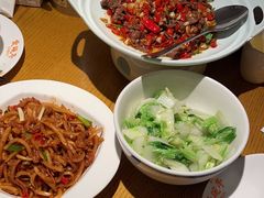 -爱碗亭·鲜炒湖南菜(壹城中心店)