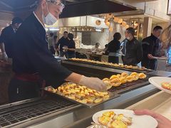 -雍和会海鲜姿造自助(湖东路店)