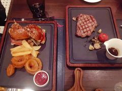 -恰餐厅及酒吧 CHAR Bar & Grill (北京丽都皇冠假日店)