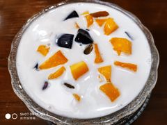 芒果烧仙草-大甜九港式甜品(武林店)