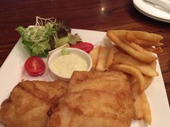 -Hooley's活利仕西餐厅(珠江新城店)