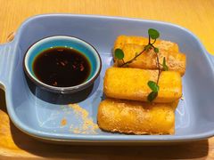 -蜜桃餐厅·伴山(湖滨商业街店)