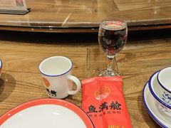 -鱼满舱·鲜活海鲜·正宗鲁菜