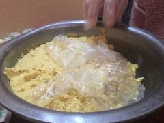 贴饼子-铁锅炖活鱼