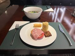 -上海中航虹桥机场泊悦酒店