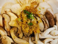 蘑菇拼盘-韩时烤肉(枫蓝店)