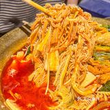 谁说太原人不会吃？吃毛肚跟吃面一样