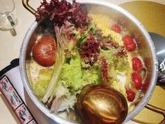 -荷花亭·湖北融合菜(十堰武商MALL店)