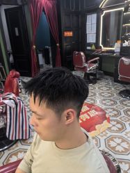 -豪帅男士理容馆