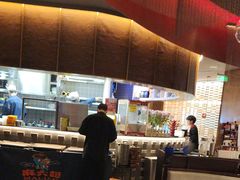 -麻六记(凤凰汇店)