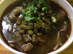 生烫牛肉粉-王记生烫牛杂面馆(兰陵路店)