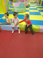 -A+B童品流行馆(中心店)