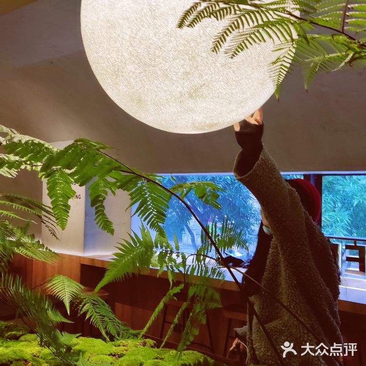 盲选餐厅探店，一开始以为只是按摩spa完附属补水饮品