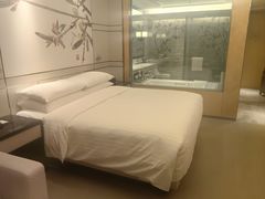 -上海宝华万豪酒店