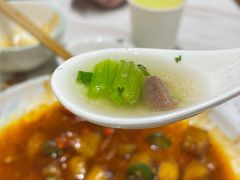 -犇逸·乐山跷脚牛肉·四川现炒(览海店)