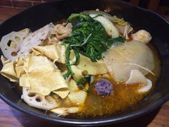 -万记麻辣烫国展总店