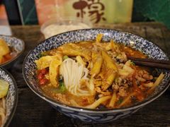 -粉家柳州螺蛳粉(杨宅路店)