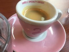 -Be Lived Cafe比例咖啡(摩天轮店)