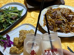 -天宝食坊·啫啫煲大排档(西华路店)