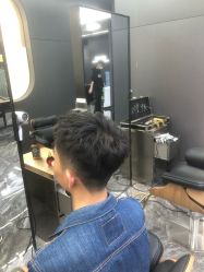-藤野造型•烫染专业店