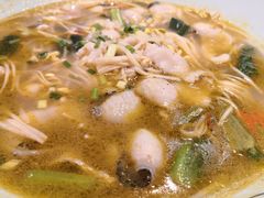 -哇蛙牛功夫面渝都料理(龙阳广场店)