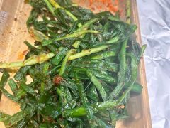 -何师烧烤Pro ·江湖川菜·小龙虾·精酿啤酒(太古里旗舰店)